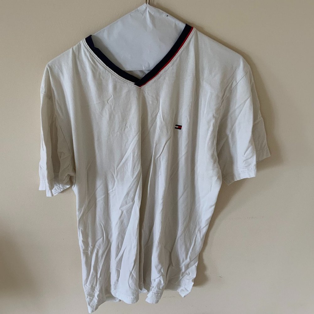 Tommy Hilfiger Male White V-Neck T-Shirt M